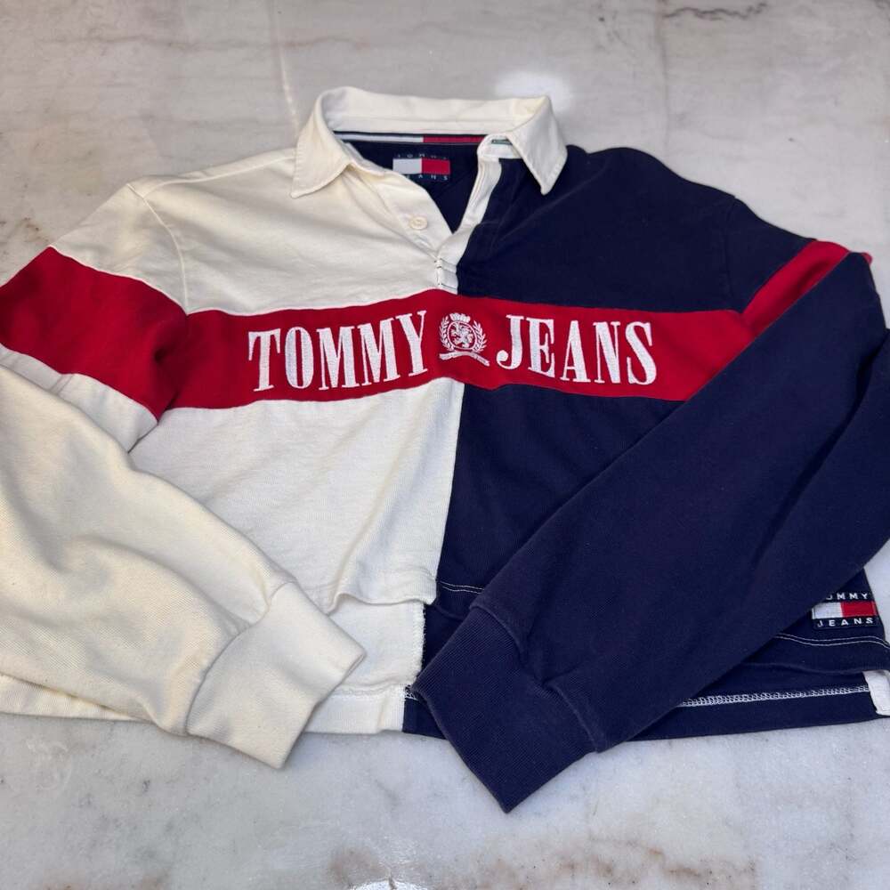 Vintage Tommy Jeans Women's Colorblock Cropped Long Sleeve